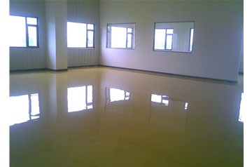 水泥地面環(huán)氧地坪施工后出了問(wèn)題，究竟是誰(shuí)的責(zé)任！
