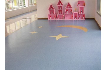 你知道環氧自流平地坪漆和環氧彩砂自流平地坪漆的異同處嗎？