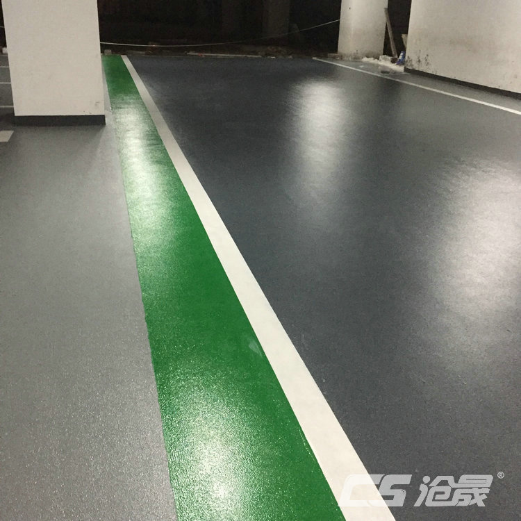 水泥自流平在環氧樹脂地坪漆施工流程中打底有何作用？