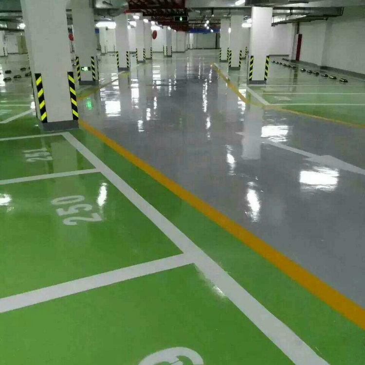 環氧樹脂地坪|滄晟環氧樹脂地坪材料簡述停車場都使用環氧地坪漆的原因