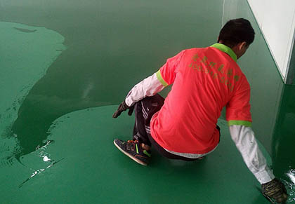 環氧防滑地坪多少錢？防靜電地板的特點是什么？